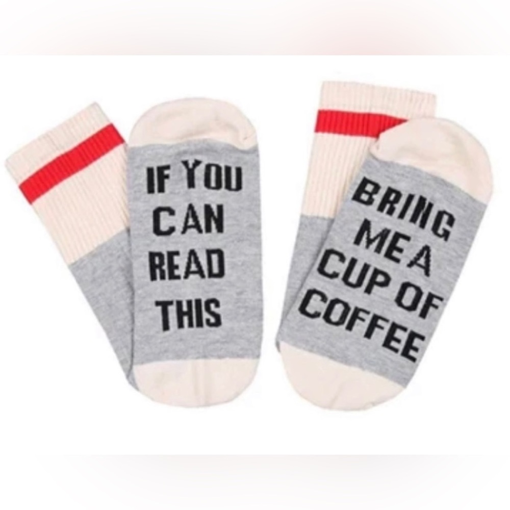 NEW Women’s IF YOU CAN READ THIS BRING ME A COFFEE socks fits size 6-11